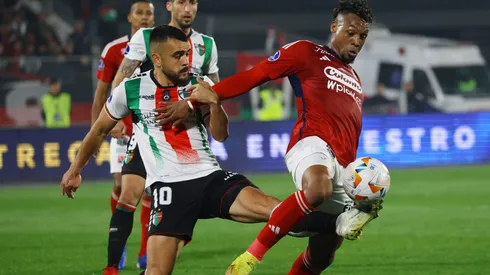 Palestino lo ganaba pero el DIM le robó un empate en la agonía.