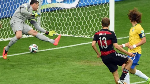 Alemania goleó a Brasil para avanzar a la final del Mundial 2014, donde derrotó a Argentina para coronarse campeón del mundo.