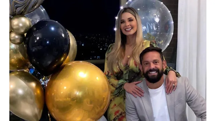 Melissa Martínez, periodista y esposa de Matías Mier celebró el logro del futbolista con una linda fiesta privada.