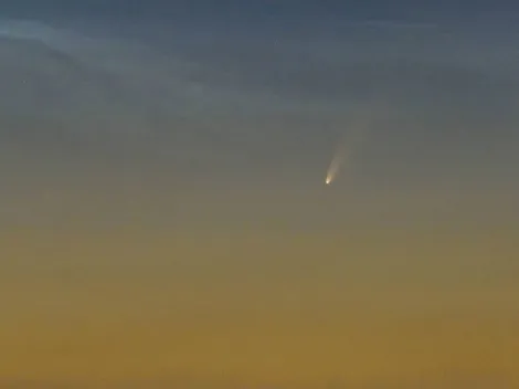 Cometa sorprende por ser uno de los más brillantes y se puede observar a simple vista desde la Tierra