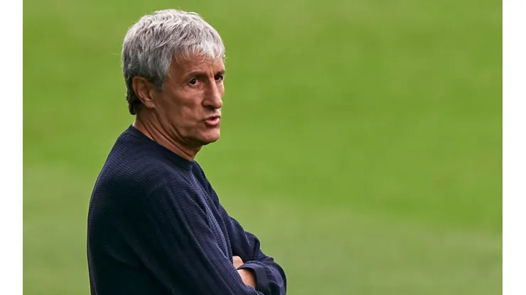 Quique Setién en la banca del Barcelona