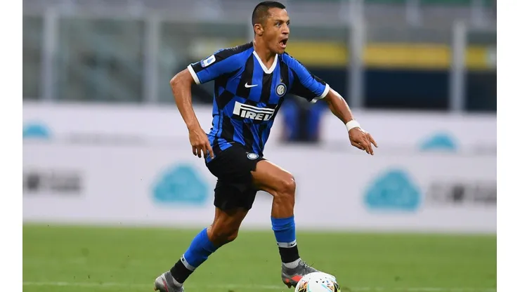 Alexis Sánchez en el Inter enfrentando al Brescia
