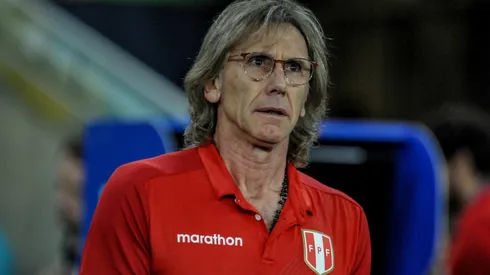 Ricardo Gareca dirigiendo a Perú en Copa América 2015