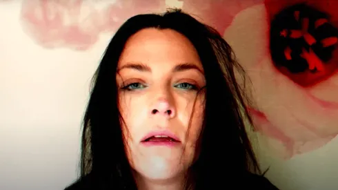 Una captura de "The Game is Over", de Evanescence.