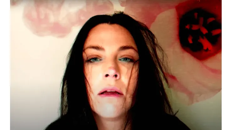 Una captura de "The Game is Over", de Evanescence.