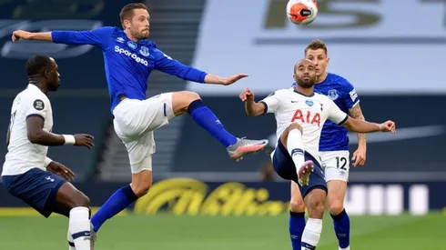 Tottenham rescató tres puntos gracias a un autogol