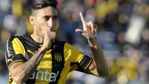 Urretaviscaya en Peñarol.