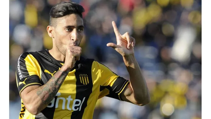 Urretaviscaya en Peñarol.