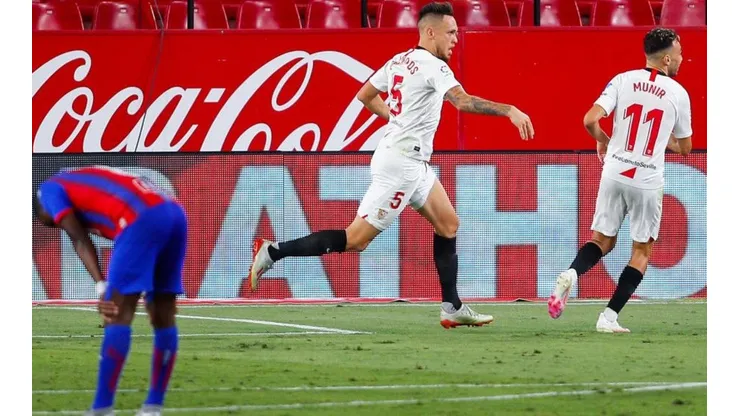 Sevilla gana con lo justo y complica a Eibar.