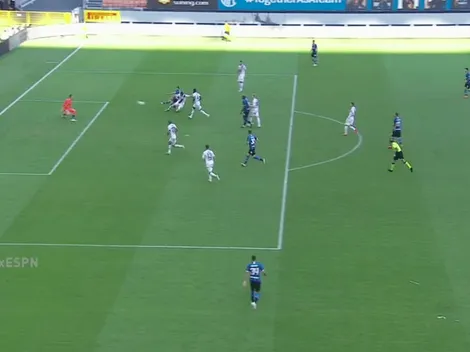 La tapada que le negó el gol a Alexis ante Bologna