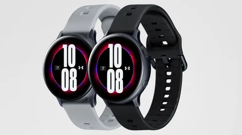 Samsung Galaxy Watch Active 2 edición especial Under Armour se vende en color negro en Chile.