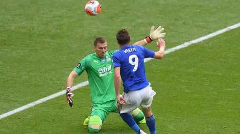 Vardy entró al exclusivo club de jugadores con 100 o más goles en la Premier League.