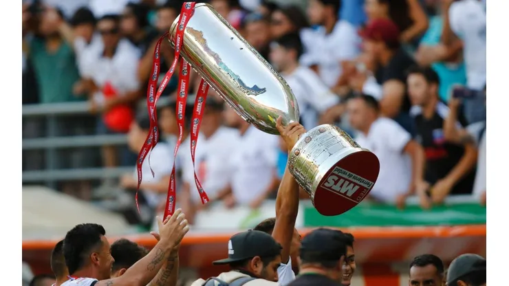 Colo Colo levanta la Copa Chile 2019 ante la U.
