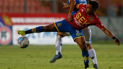 Mario Sandoval seguirá en Unión Española hasta fin de año