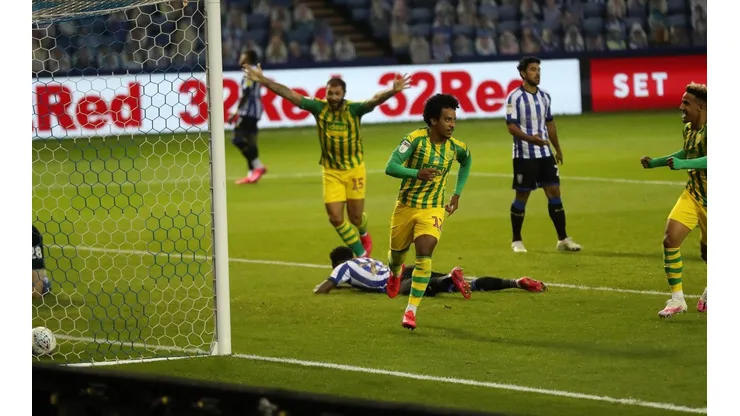 West Bromwich quedó a solo un punto del Leeds United
