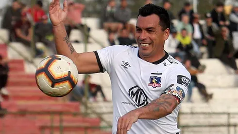 Esteban Paredes quiere terminar su carrera en Colo Colo y la decisión final llegará a fin de año