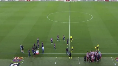 Las bancas del Barcelona y el Aleti, Setien y Simeone muy distintos