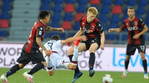 Medel fue titular en el empate de Bologna ante Cagliari.