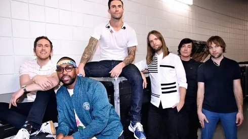 Maroon 5 en pleno, durante el backstage de uno de sus shows.