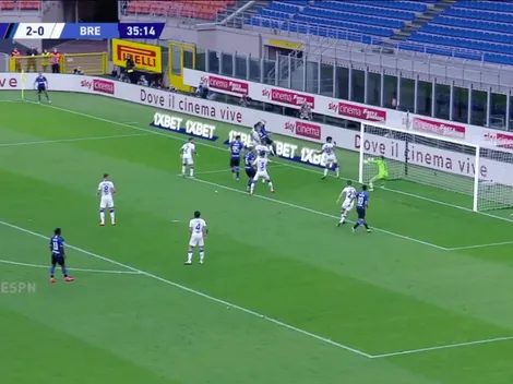 Alexis Sánchez casi anota un golazo olímpico ante Brescia