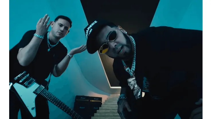Anuel AA es el protagonista absoluto de su último videoclip "Narcos".