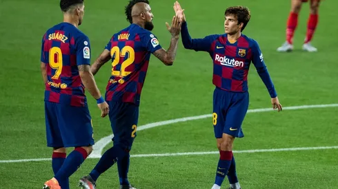 Arturo Vidal no baja los brazos.