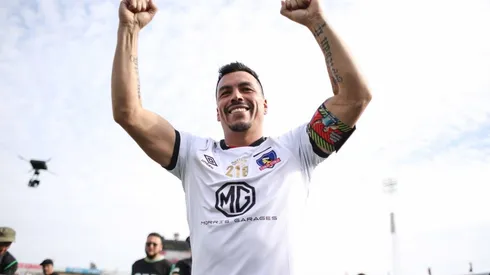 Paredes tras marcar su gol 216 contra la U.