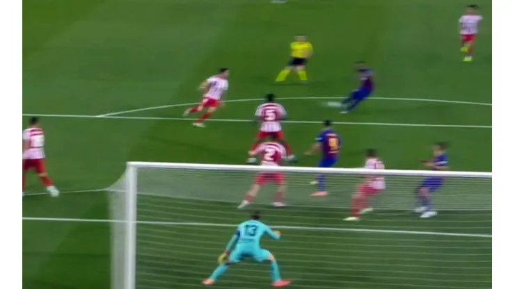Tremenda jugada de Vidal.