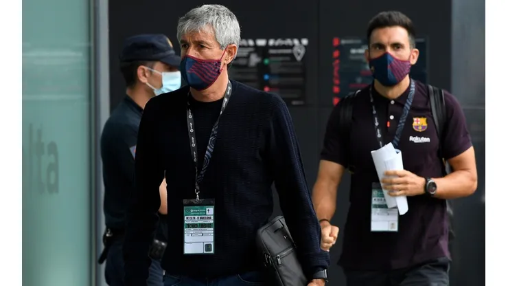 Quique Setién junto a Eder Sarabia, hombre que está en la polémica