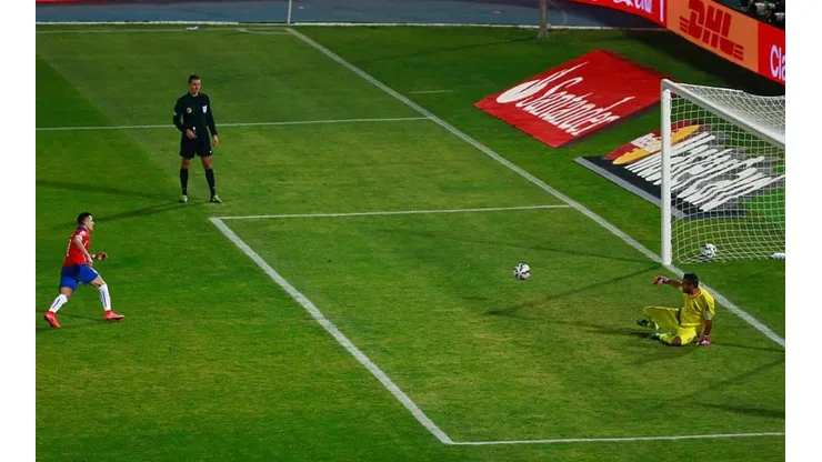 Alexis Sánchez anotó el penal con que Chile venció a Argentina y se coronó campeón de Copa América por primera vez en su historia