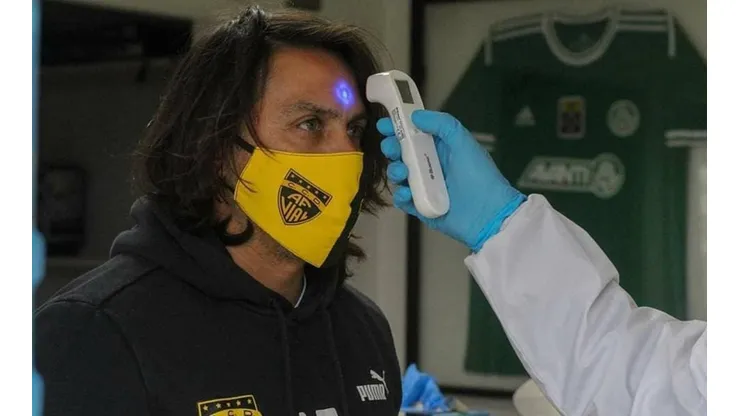Fernández Vial con covid-19