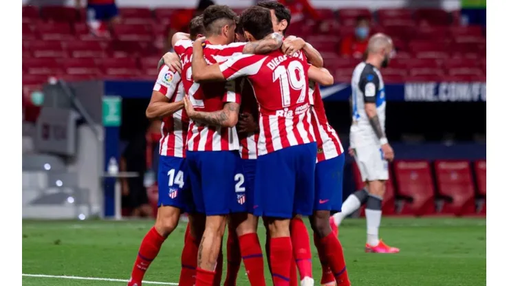 Atlético Madrid celebró en casa ante Alavés por la Liga