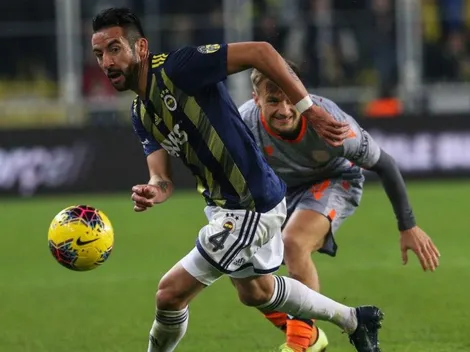 Prensa turca revela el motivo del quiebre entre Isla y Fenerbahce