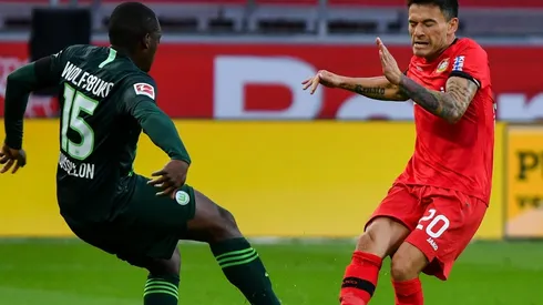 Charles Aránguiz irá por el triunfo y esperar una caída de quien se encuentra en el quinto puesto de la Bundesliga para ir a la próxima Champions League.