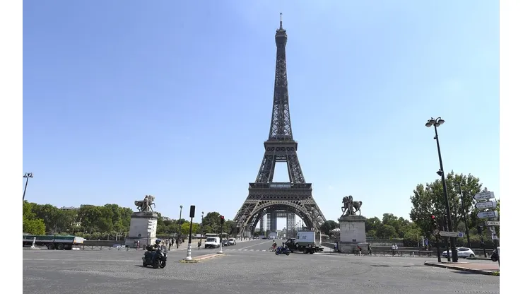 Francia reabrió este jueves la Torre Eiffel.