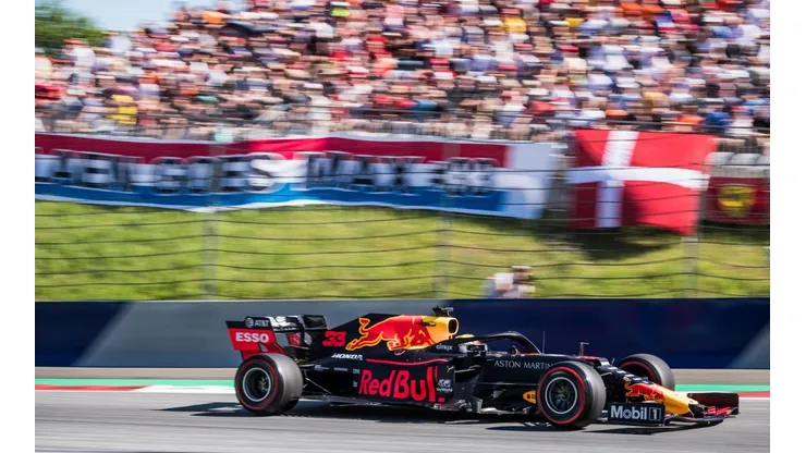 Max Verstappen y Alex Albon serán los pilotos titulares de la escudería austríaca para la temporada 2020.