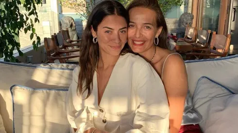Lorenza Izzo junto a su madre Rosita Parsons.