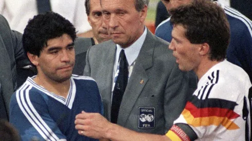 Lothar Matthäus y Diego Maradona se encontraron no solo en México 1986, cuatro años después en Italia se vuelven a ver las caras.