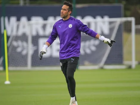 El City luce el regreso de Claudio Bravo a las prácticas