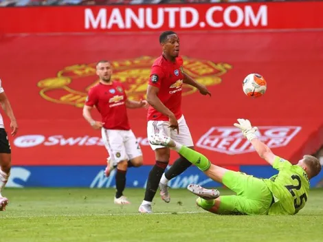 Manchester United gana y se ilusiona con la Champions League