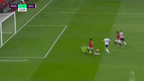 Marcus Rashford tuvo la apertura de la cuenta pero erró el tiro