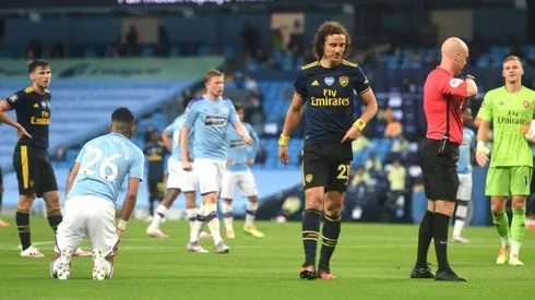 David Luiz seguirá ligado al ex equipo de Alexis Sánchez