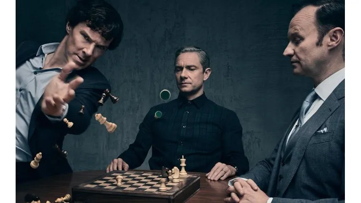 Benedict Cumberbatch, Martin Freeman y Mark Gatiss protagonizan "Sherlock".
