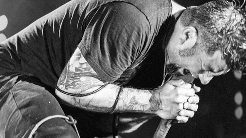 Chino Moreno en uno de los shows de Deftones.