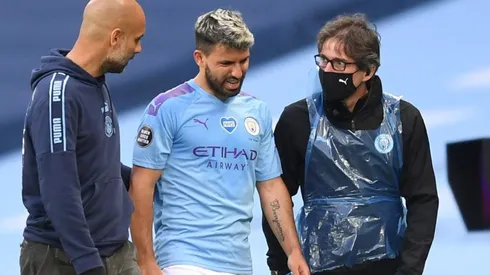 Sergio Agüero salió lesionado en Manchester City