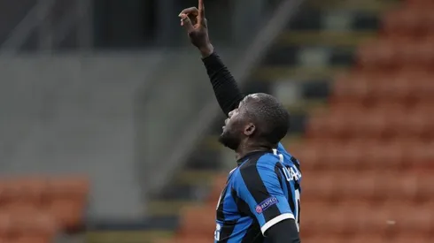 Romelu Lukaku hizo un golazo para Inter de Milán