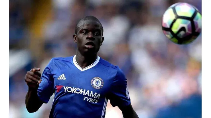 El Chelsea está considerando fuertemente la opción de dejar que Kanté se vaya del club este verano como método de "hacer caja" para poder fichar a Kai Havertz y Ben Chilwell.