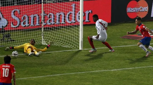 Eduardo Vargas fue clave en este parejo partido de semifinales.