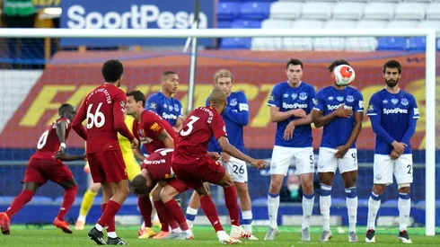 Everton y Liverpool firmaron el empate por la Premier League.
