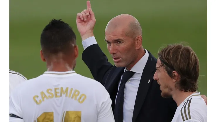 Zidane le responde a Piqué.